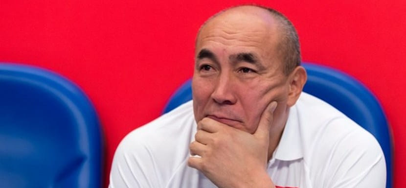 Талант Дуйшебаев: "Не решусь выбрать лучшего гандболиста всех времен. В баскетболе нельзя сравнить Джордана с Брайантом или Джеймсом"