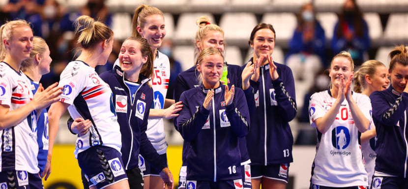 ЧМ-2021. "Ни у кого нет причин знать, сколько, черт возьми, я вешу". По просьбе сборной Норвегии ИГФ изменила титр в трансляциях матчей