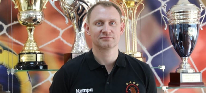 Молодёжное первенство. Василий Филиппов: "Это был "серебряный" сезон для "Чеховских медведей". Четыре команды стали вторыми" (ВИДЕО)