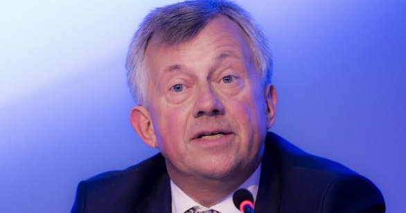 Михаэль Видерер: "Решение, как заканчивать сезон, примем 24 апреля и не рассматриваем переезд Лиги чемпионов из Кельна как альтернативу"