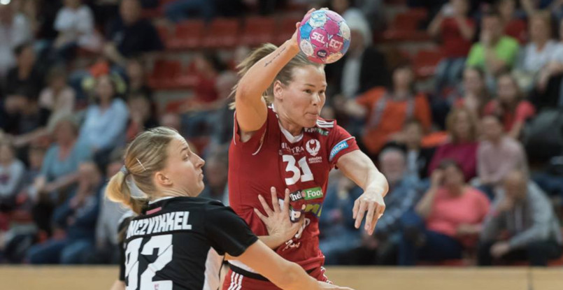 Венгрия. Во встрече команд со дна турнирной таблицы "Мойра-Будаерш" на домашней площадке оказалась сильнее "Эстерхази"