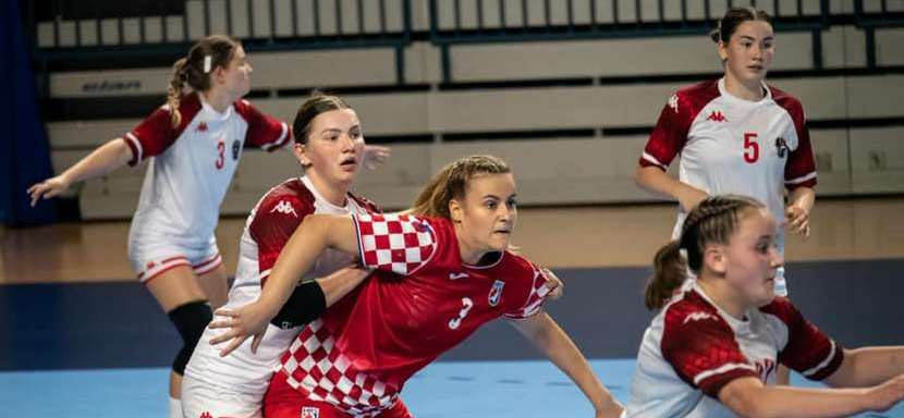 Молодежный (U-19) чемпионат Европы. Доигран скандальный матч между сборными Австрии и Хорватии. Балканки добились успеха