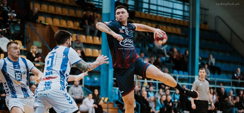 Польша. Новобранец щецинской "Погони" правый полусредней Богдан Черкащенко досрочно завершил сезон из-за тяжелой травмы