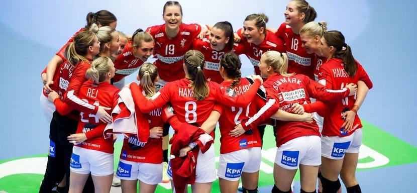 Рулевой датской сборной Йеспер Йенсен вызвал трех новых гандболисток на товарищеские матчи с француженками