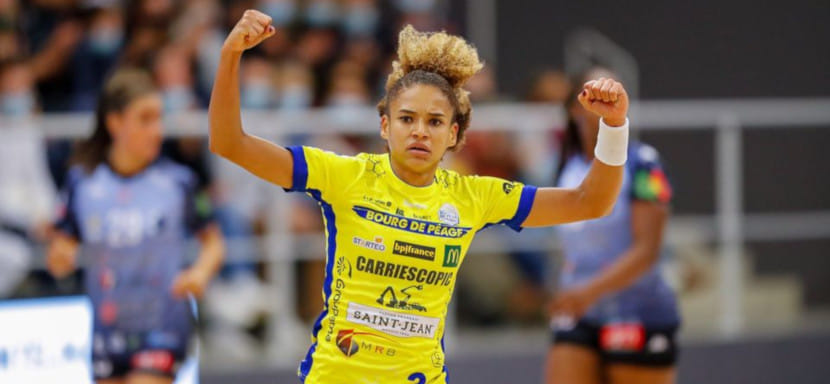 Франция. "Бур де Пеж" разгромил "Ниццу", а "Сен-Аман" оказался сильнее "План-де-Кюка" в субботних матчах женского первенства
