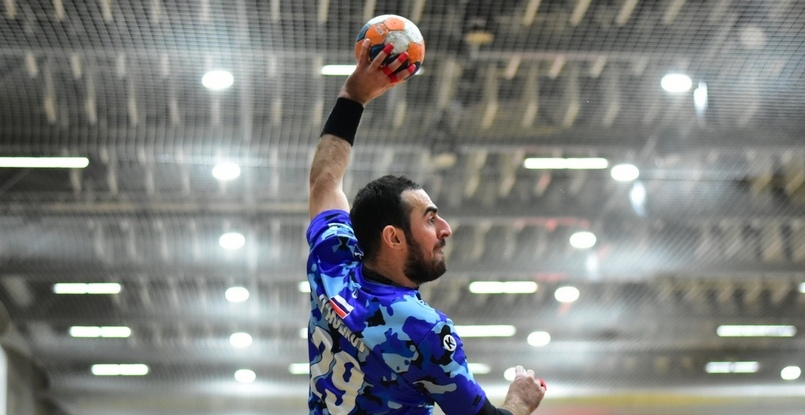 Суперлига. Иван Пасенов: "Готов был сыграть на уколах и в Астрахани, но тренерский штаб решил оставить меня дома"