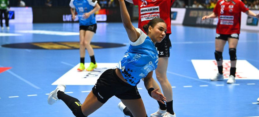 "В Румынии не инвестируют в гандбол, потому что это не прибыльно". Бюджет "Бухареста" — 13,8 миллионов евро, это деньги муниципалитета