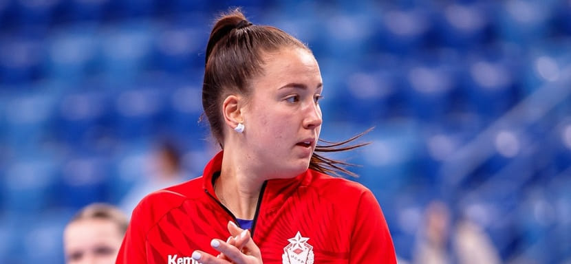 Анастасия Илларионова: "Предложения из-за границы поступали и поступают по сей день. Но пока я приняла решение оставаться в ЦСКА"