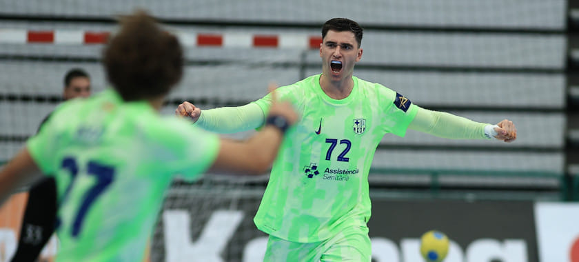 "Барселона" справилась с "Порту", а "Спортинг" разгромил "Адемар" в полуфиналах Суперкубка Иберии