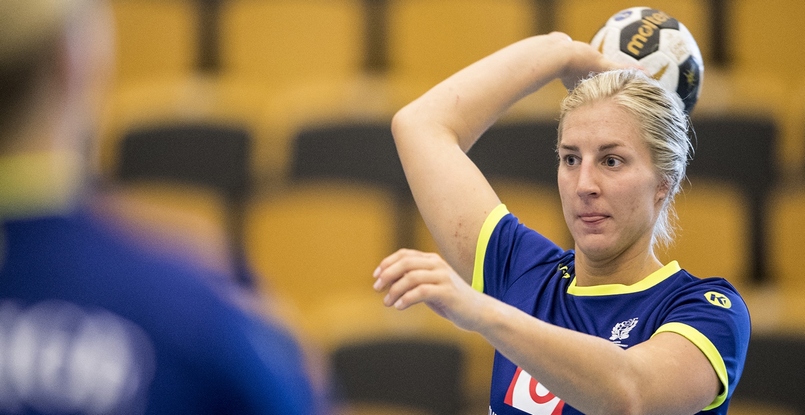 ЧЕ-2018. Красивый гол шведской линейной Линн Блом (ВИДЕО)