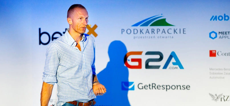 Польша. Кароль Белецки: "Мои история и жизненный опыт могут служить отличной мотивацией. Сужу об этом по слушателям моих лекций"