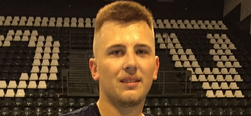 Словакия. В "Татран" из Прешова вернулся левый полусредний Кирилл Радченко. Он будет играть вместе со своим отцом Александром