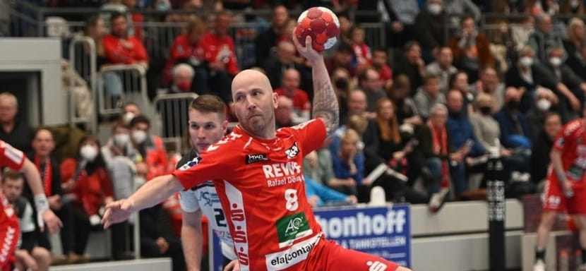 Греция. Официально. Правый крайний из Австрии Роберт Вебер стал игроком "Олимпиакоса"