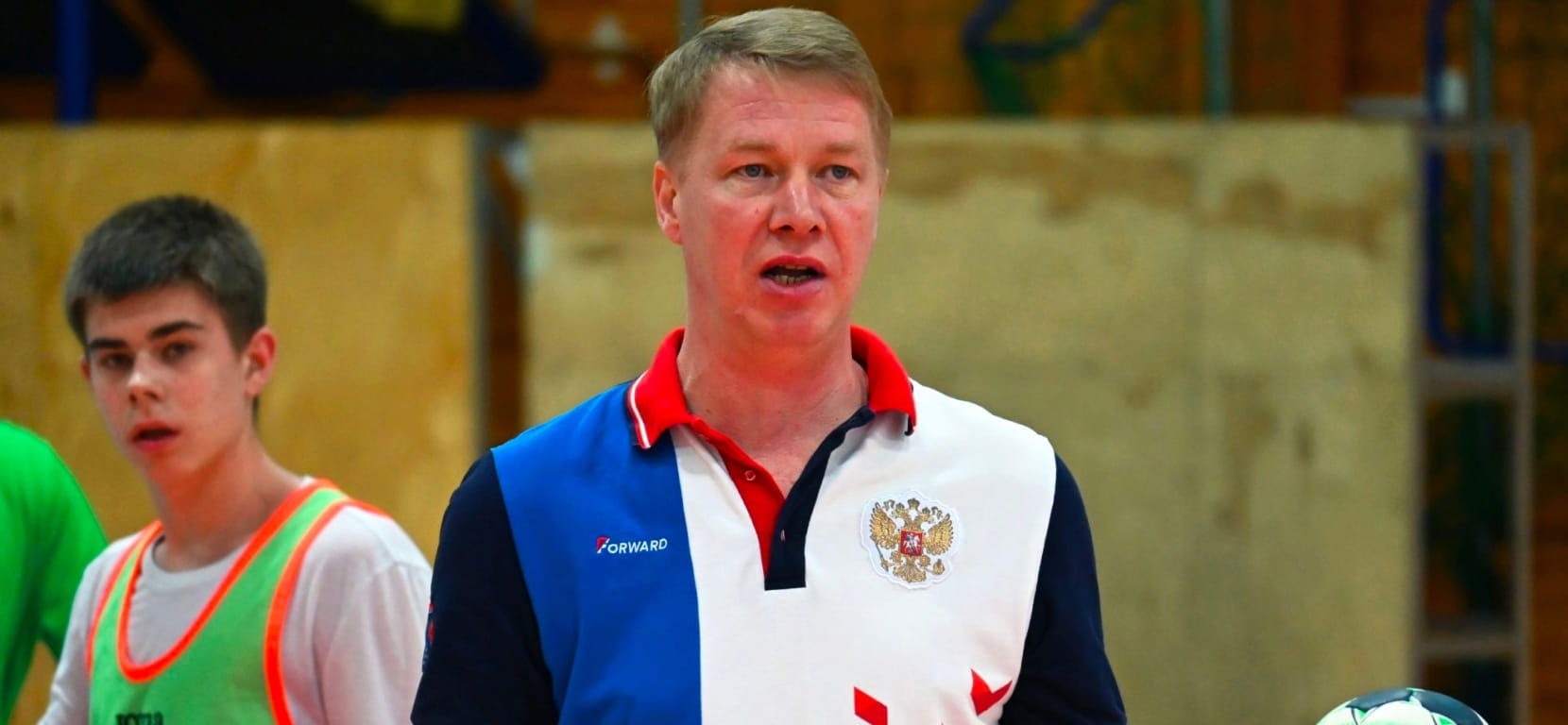 Сергей Клёнов: "Нынешняя команда превосходит ребят 2000 года рождения в скорости и качестве паса"