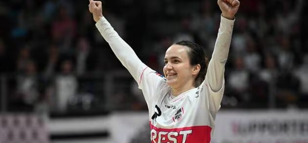 Анна Вяхирева забросила 7 мячей в ворота команды "Шамбре", став самой результативной в домашнем матче "Бреста"