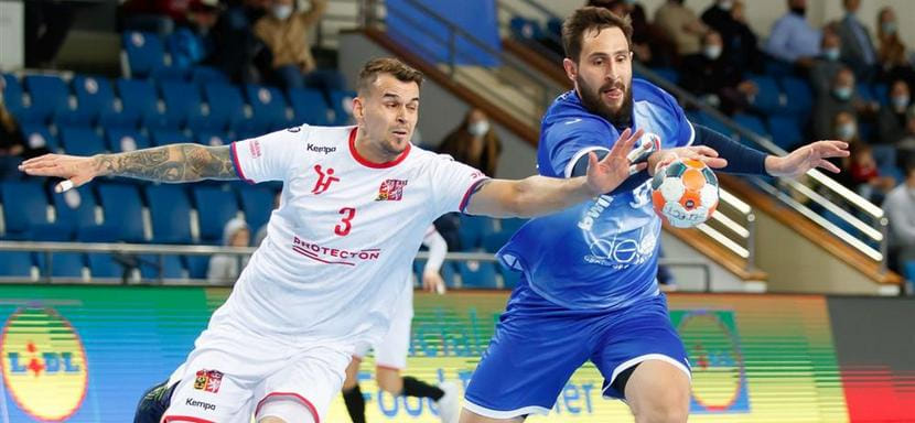 ЧЕ-2022. Сборная России сегодня сыграет на выезде с чехами, команда Фарерских Островов примет украинцев