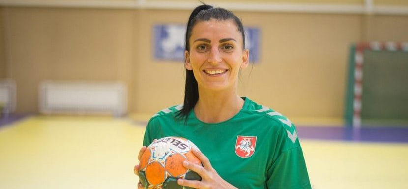 Испания. 31-летняя универсал сборной Литвы Аудинга Кнюбайте стала партнером Татьяны Хмыровой в "Тенерифе"