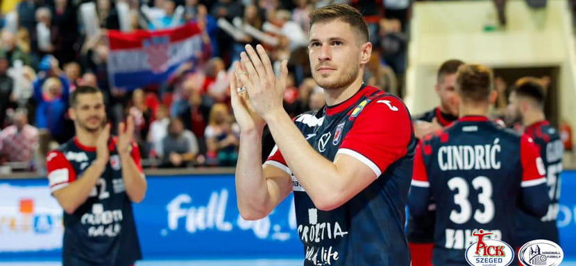 Венгрия. Официально. Левый крайний сборной Хорватии и "Нексе" Марин Елинич подписал контракт с "Пиком"