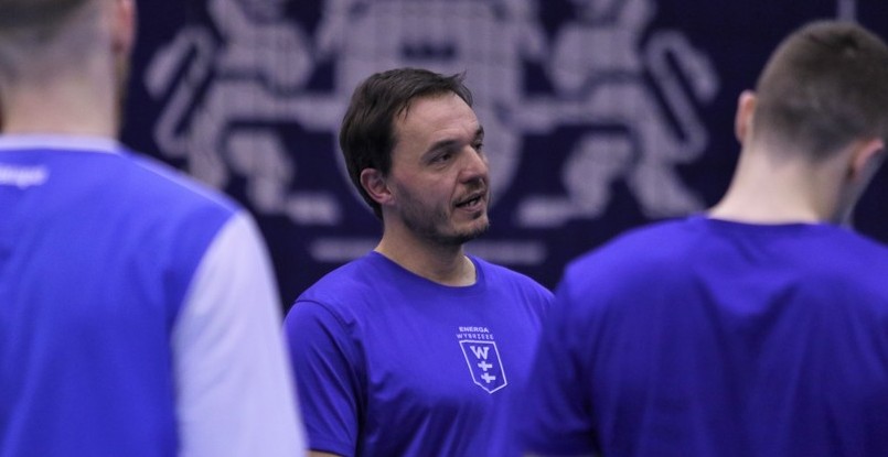 Польша. Датчанин Томас Эрнеборг уволен с поста главного тренера "Выбжеже"