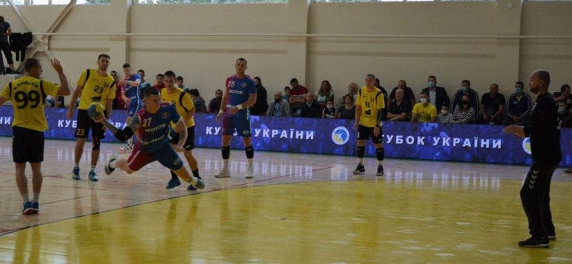 Украина. В финале Кубка страны "Мотор" встретится с "Одессой", которая впервые сыграет в решающем матче турнира