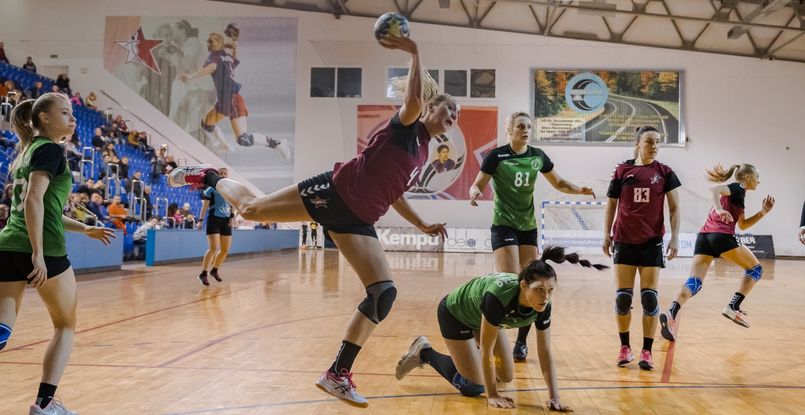 Суперлига. Разыгрывающая "Звезды" Надежда Осипова перенесла операцию на колене. Восстановление займет от 2 до 4 месяцев 