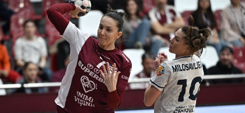 Румыния. "Рапид" уверенно обыграл "Залэу", "Глория Бистрица" уступила "Вылче", "Дунэря" разгромила "Штиинцу" в матчах 25-го тура