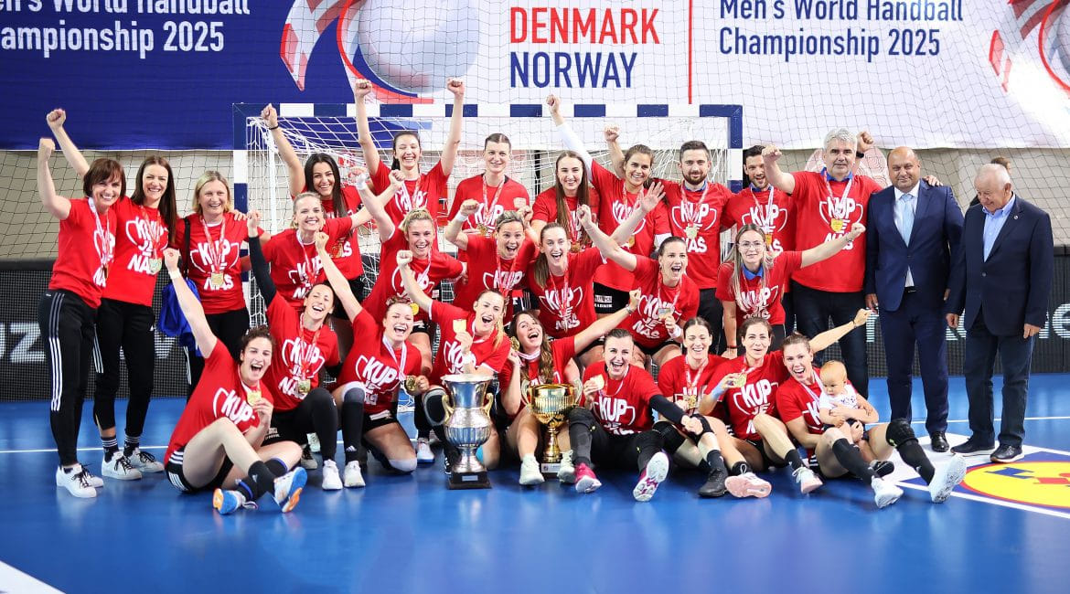 Хорватия. Экс-игрок "Астраханочки" Ирина Стельмах в составе "Подравки" завоевала Кубок Хорватии