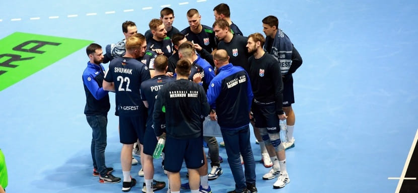 В мужском чемпионате Беларуси "Мешков Брест" вернулся на первое место в таблице. Победа над "Машекой" пошла и в зачёт СЕХА-лиги