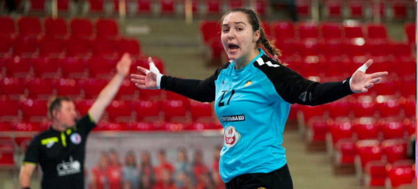 Olimpbet Суперлига. 19-летняя Анастасия Казьменко из "Ростова" — лучший голкипер сезона. Юлия Пойлова и Полина Каплина — в топ-3