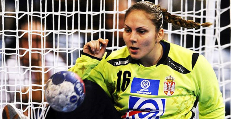 Словения. Вратарь сборной Сербии Йована Рисович подписала  контракт с "Кримом"