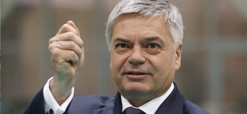 "Норвегия — странная нация. Не умеют проигрывать, держать удар". Сергей Шишкарев поддержал бойкот, который объявила норвежским СМИ Елена Вяльбе