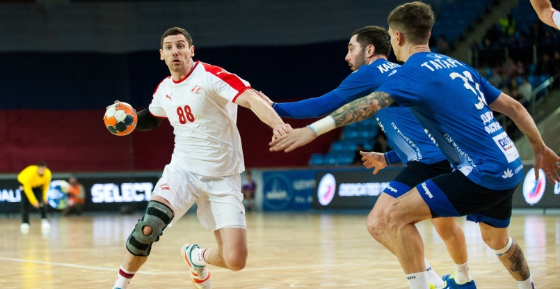 Суперлига. От идеала "Спартак" по-прежнему очень далек. Но двумя очками обогатился