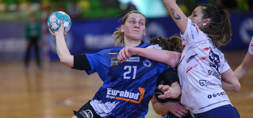 Польша. 35-летняя белорусская разыгрывающая Валентина Козимур (Нестерук) возобновила игровую карьеру в "Ярославе"