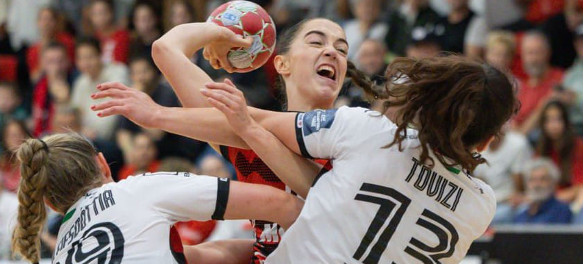 "Эстергом" дома разгромил "Кишварду" в единственном матче игрового дня женского чемпионата Венгрии