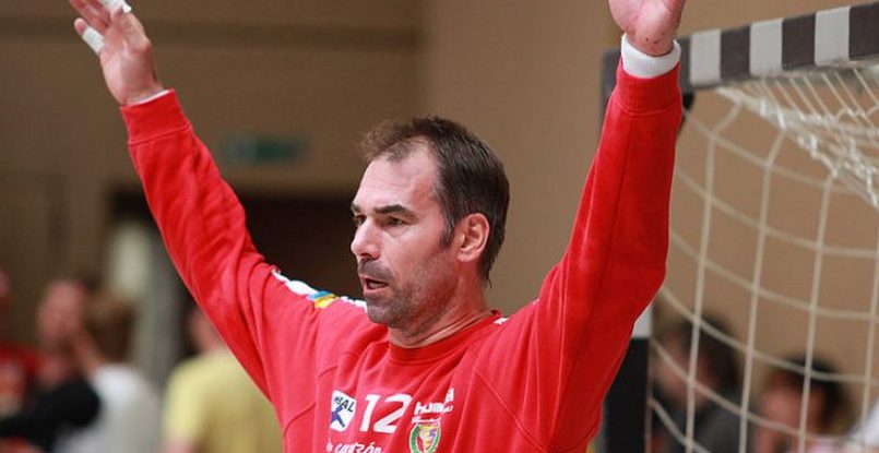 Швеция. Вратарь Томас Свенссон получил приглашение стать ассистентом главного тренера в "Эскильстуне"