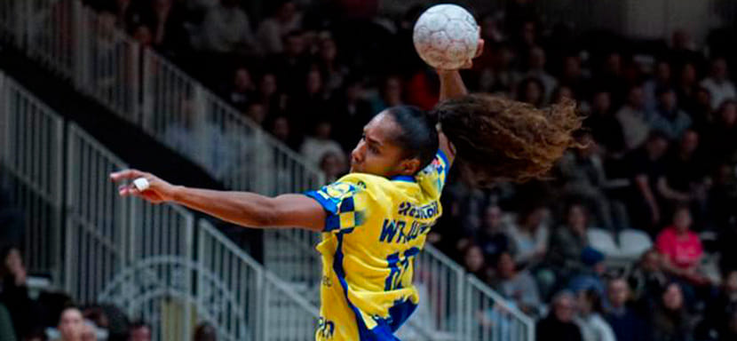 Левая крайняя сборной Франции Сюзанн Важока не поможет "Мецу" в ближайших матчах