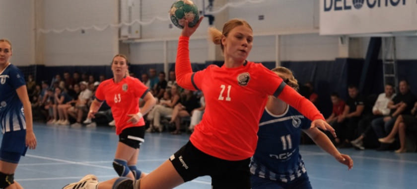 Olimpbet Суперлига. Покинувшая "Ставрополье" 21-летняя разыгрывающая Элина Сивовалова продолжит карьеру в новороссийской "Черноморочке"