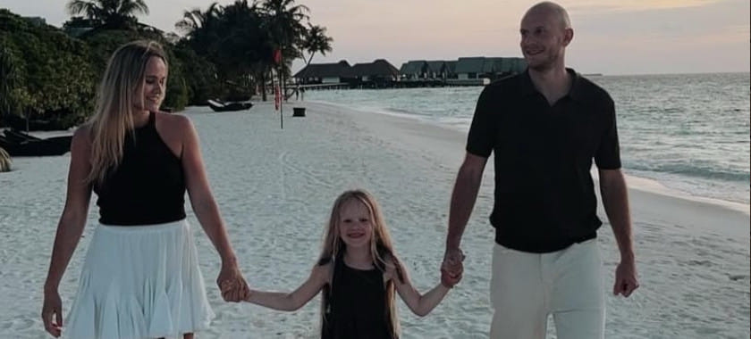 Гредасов для обложки, Дибиров и "МЮ", домашний Саликов и важный Пасенов. Лучшие фото с летнего отдыха