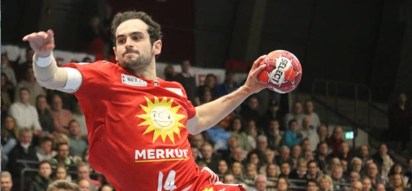 Бундеслига. "Люббекке" сенсационно разделался с "Килем". "Зебры" не могут победить в чемпионате Германии уже четыре тура