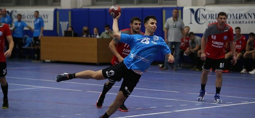 Суперлига Олимпбет. Тимур Солодовников: "Саратовцы в хорошем тонусе, выигрывают, поэтому, думаю, у них хороший психологический фон сейчас"