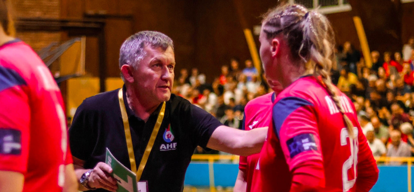 Александр Ревва из Азербайджана: "После матча Амброс Мартин по-русски сказал: "Спасибо за игру!"