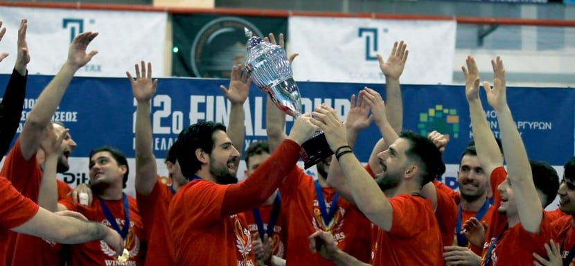 "Олимпиакос" обыграл АЕК в финальном матче мужского Кубка Греции