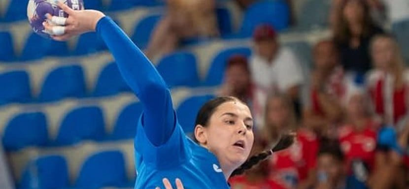 Словенки, швейцарки и польки добились первых побед на чемпионате Европы U-19 среди девушек