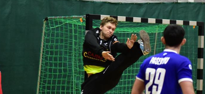 Голкипер "Динамо-Виктора" Антон Заболотский: "Вопрос со сборной для меня не закрыт"