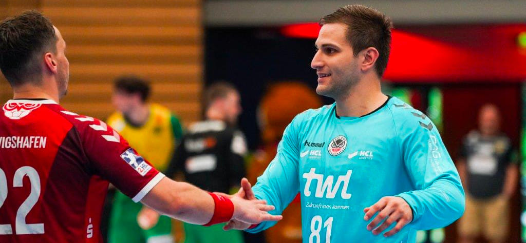 Румыния. Хорватский голкипер Матей Ашанин передумал брать паузу в карьере из-за проблем со здоровьем и подписал контракт с "Бухарестом"