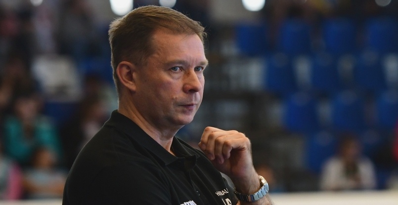 Суперлига. Наставник "Лады" Александр Хомутов: "Задание было — отстоять и убежать"