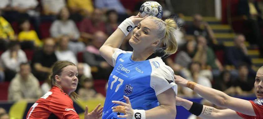 "Бухарест" Масловой разгромил "Эсбьерг" в ответном матче 1/4 финала и попал в "финал четырёх" Лиги чемпионов впервые за 8 лет