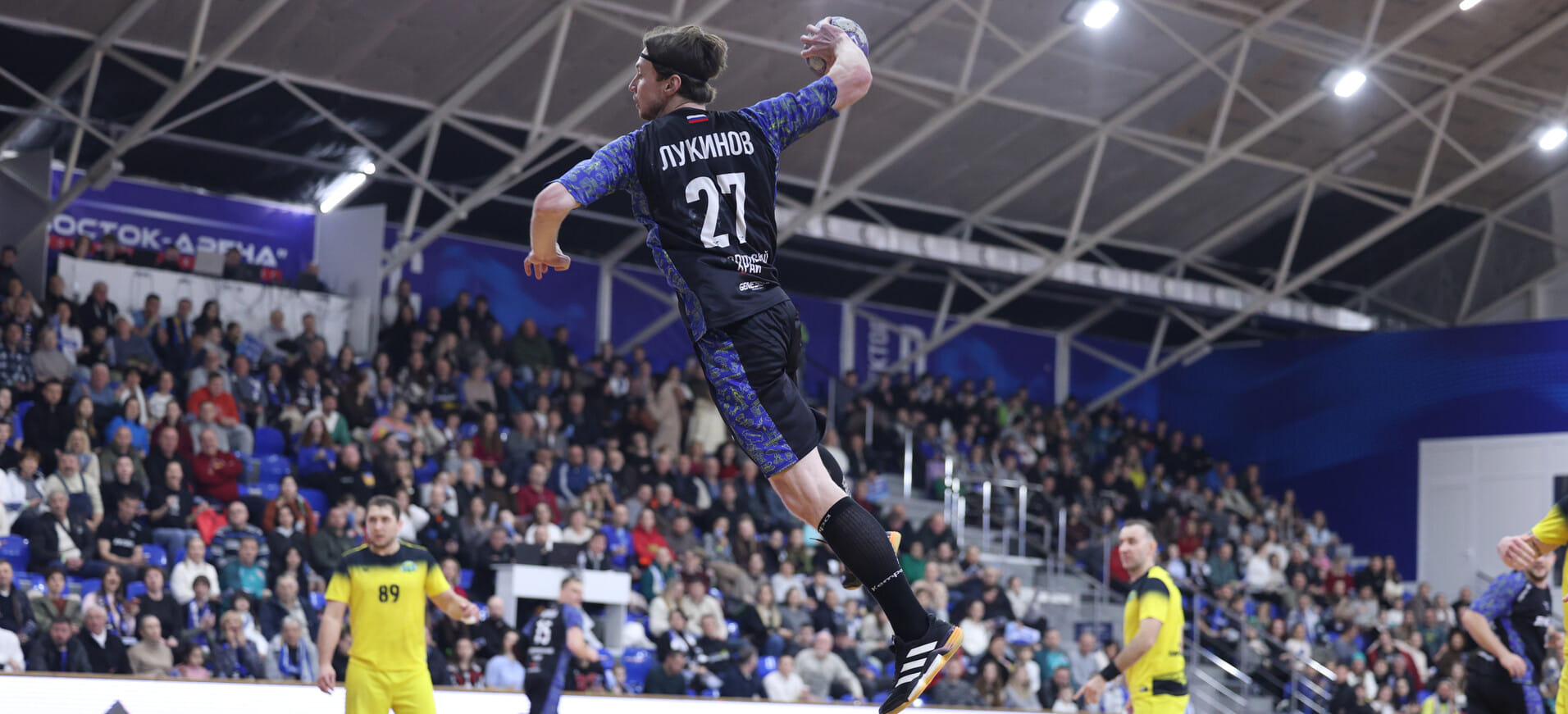 "Аграриям" трудно без уехавшего на Евро-2026 Никабадзе. "Виктор" добился рекордной для себя победы