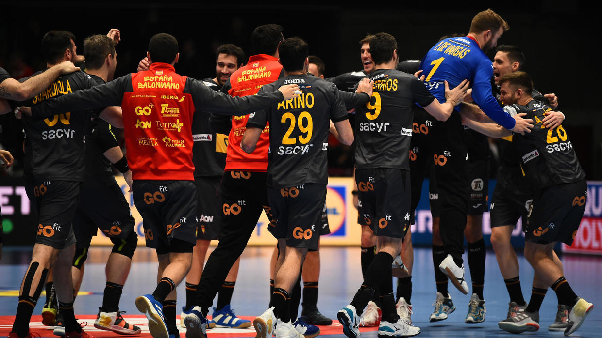 ЧЕ-2020. Сегодня будут сыграны полуфинальные матчи турнира