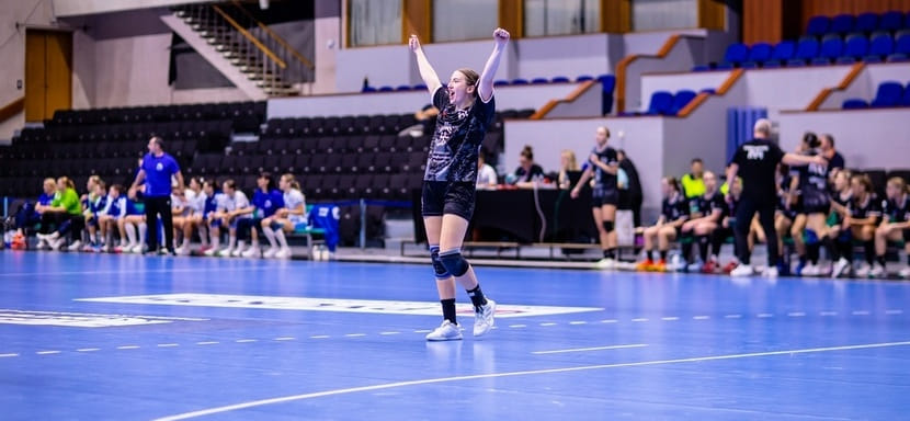 Линейная московского "Луча" Елена Лунина восстанавливается после хирургического вмешательства на плече